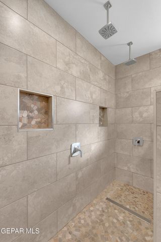 9325 W H Burges Drive, El Paso, TX 79925