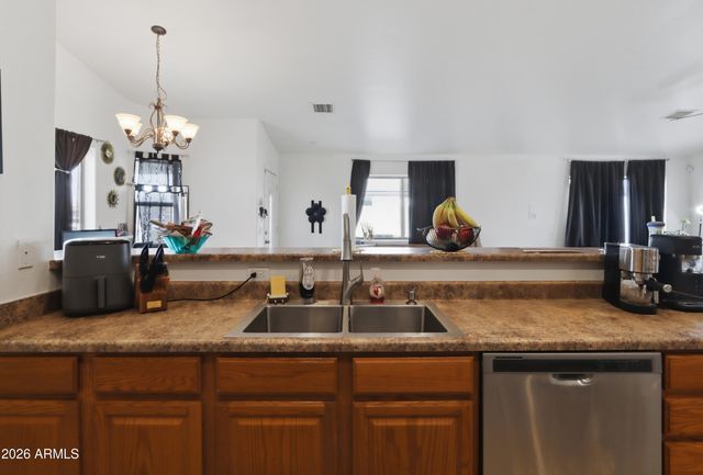 1207 W SULLIVAN Avenue, Coolidge, AZ 85128