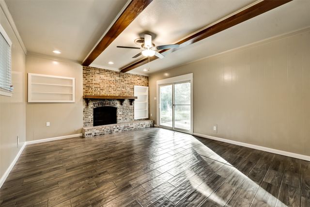 2817 Blackwood Drive, Arlington, TX 76013
