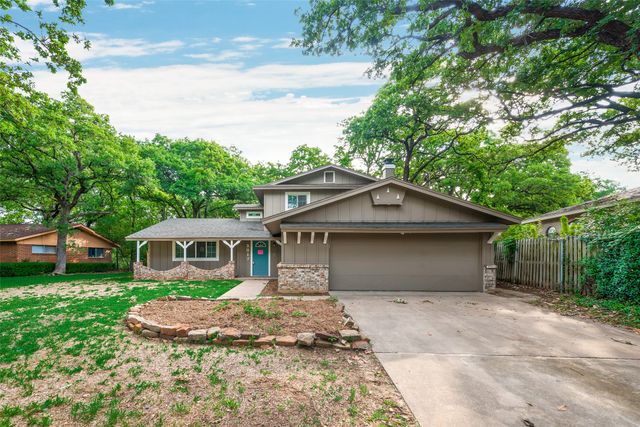 2817 Blackwood Drive, Arlington, TX 76013