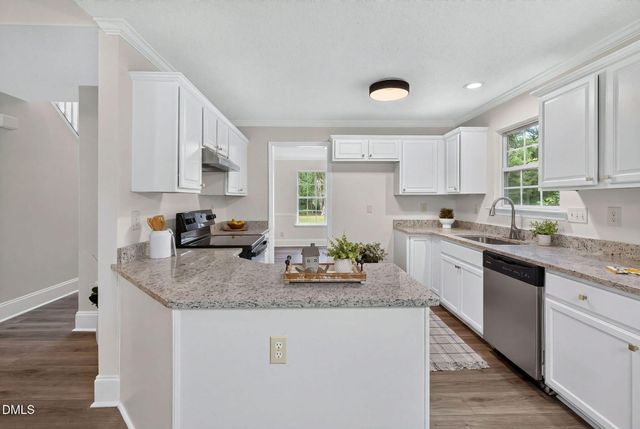 1209 Waterford Green Drive, Apex, NC 27502