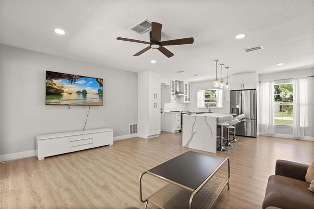 4515 BRADLEY AVENUE, Orlando, FL 32839