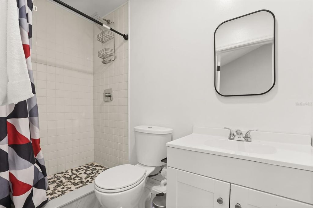 Image 31 of property listing at 4515 BRADLEY AVENUE, Orlando, FL 32839