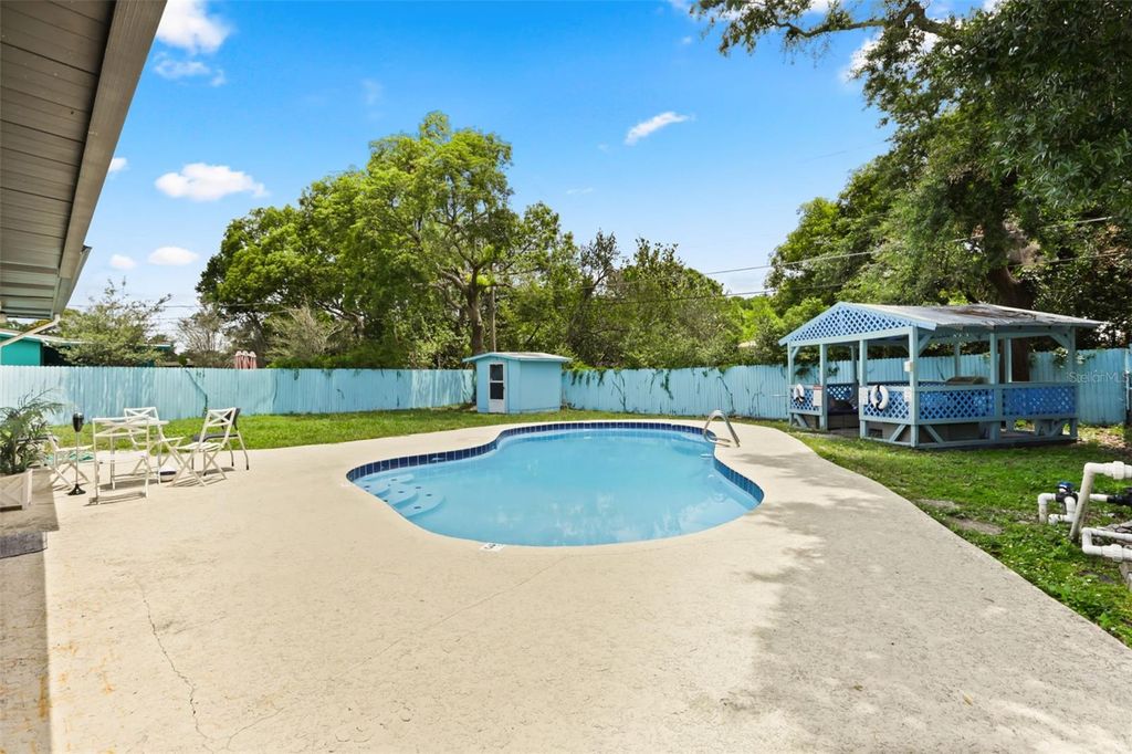 Image 44 of property listing at 4515 BRADLEY AVENUE, Orlando, FL 32839