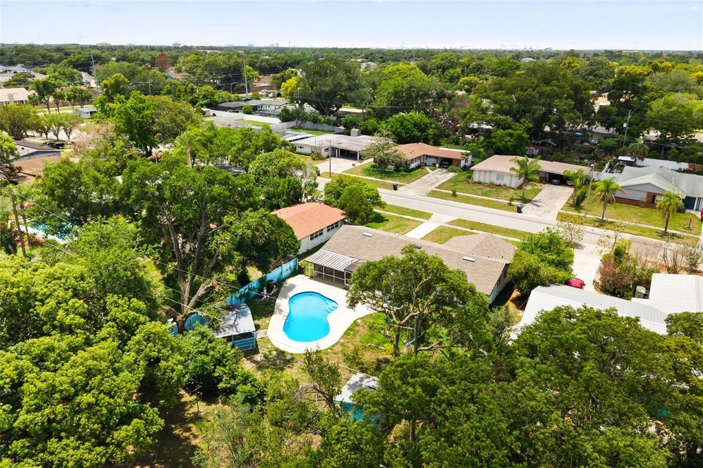 Image 48 of property listing at 4515 BRADLEY AVENUE, Orlando, FL 32839