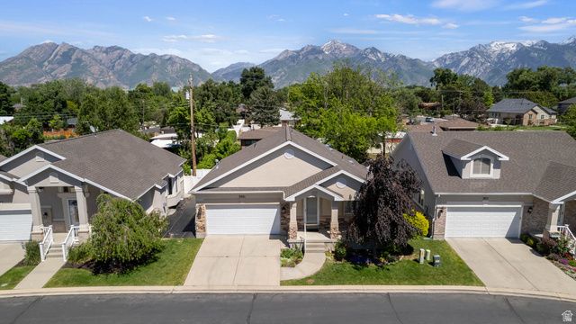 7471 S GREENWOOD VILLAGE DR, Midvale, UT 84047