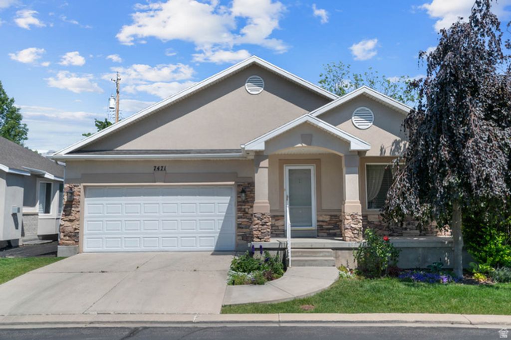 7471 S GREENWOOD VILLAGE DR, Midvale, UT 84047
