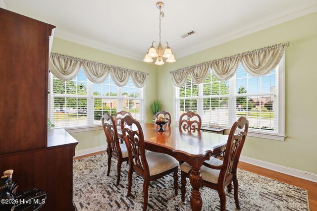 932 Dearborn Court, Winterville, NC 28590