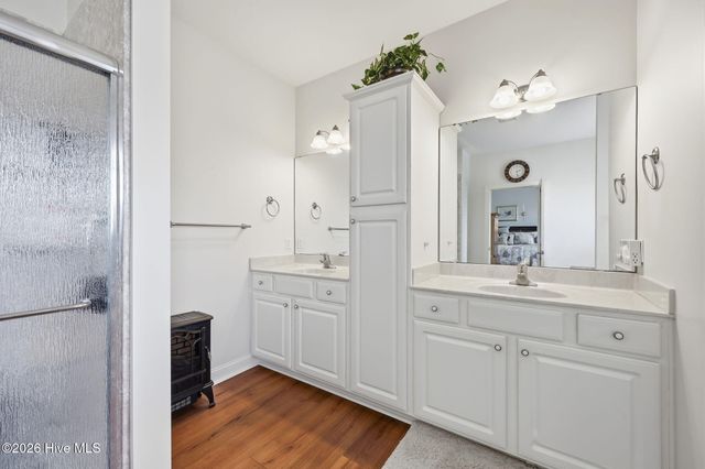 932 Dearborn Court, Winterville, NC 28590