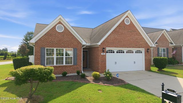 932 Dearborn Court, Winterville, NC 28590