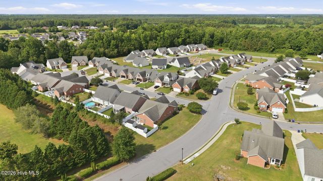 932 Dearborn Court, Winterville, NC 28590