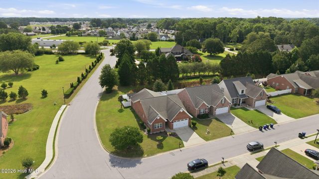 932 Dearborn Court, Winterville, NC 28590