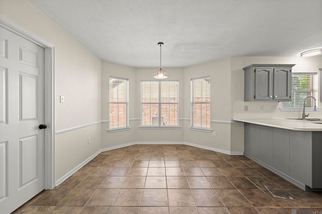 10753 Downey Dr, Greenwell Springs, LA 70739