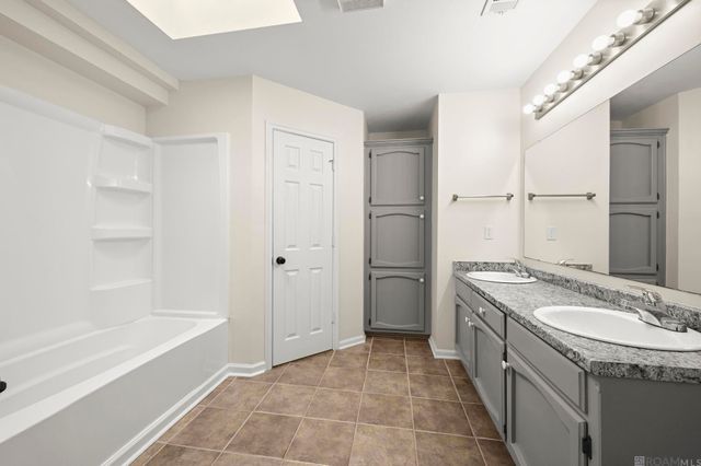 10753 Downey Dr, Greenwell Springs, LA 70739