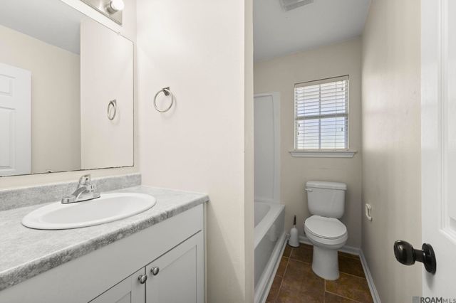 10753 Downey Dr, Greenwell Springs, LA 70739