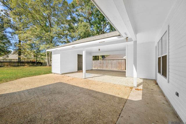 10753 Downey Dr, Greenwell Springs, LA 70739