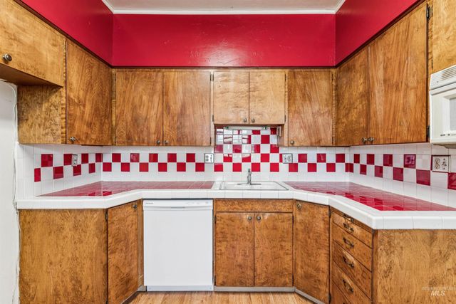 2602 W Woodlawn Ave, Boise, ID 83702