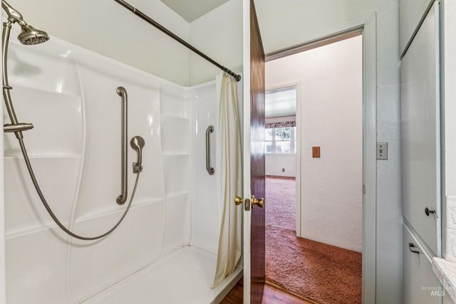 2602 W Woodlawn Ave, Boise, ID 83702