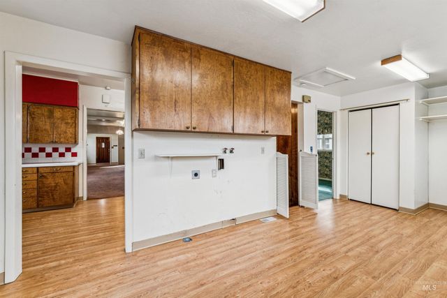 2602 W Woodlawn Ave, Boise, ID 83702