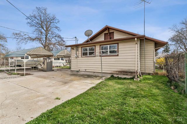 2602 W Woodlawn Ave, Boise, ID 83702