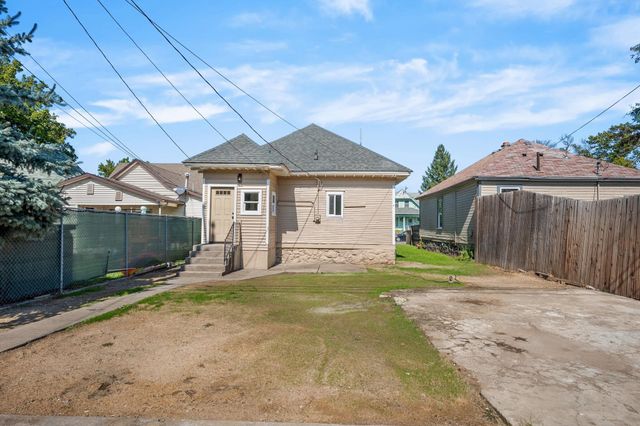 2619 W Mallon Ave, Spokane, WA 99201