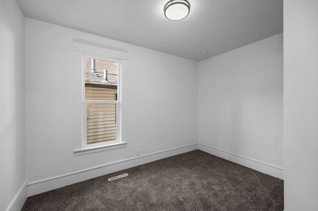 2619 W Mallon Ave, Spokane, WA 99201