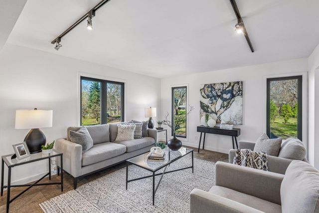 3159 Northview Road, Minnetonka Beach, MN 55391