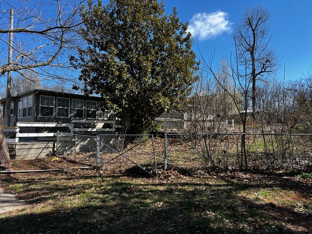 33 Westwood Drive, Mt Vernon, IL 62864