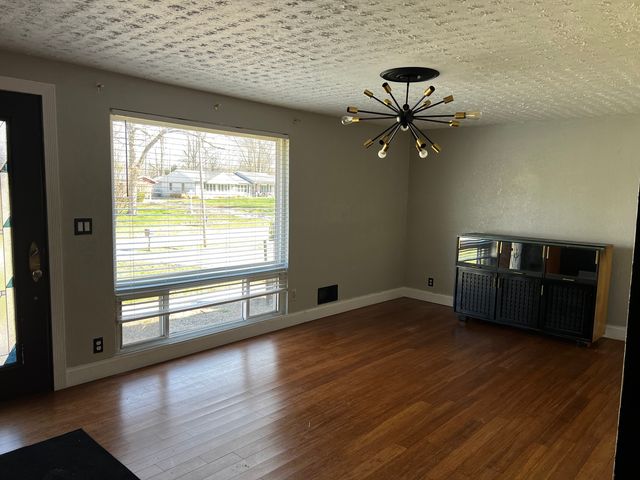 33 Westwood Drive, Mt Vernon, IL 62864