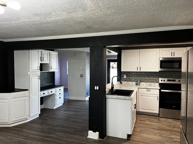 33 Westwood Drive, Mt Vernon, IL 62864