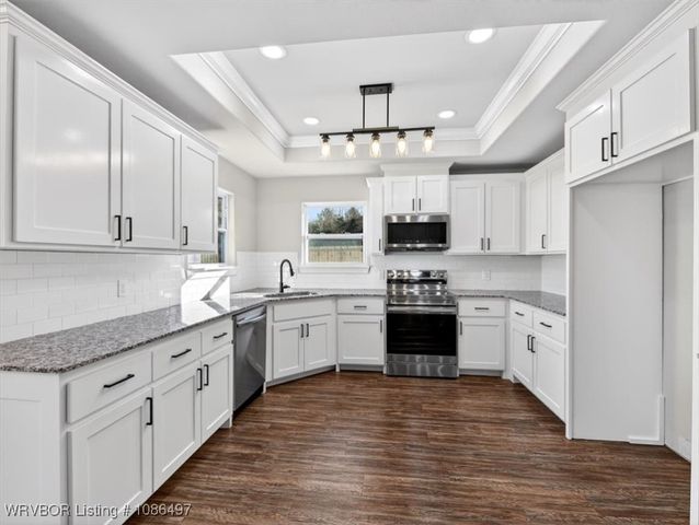 510 Stoneledge Drive, Lavaca, AR 72941