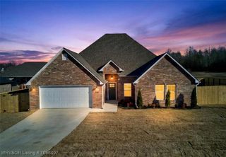 510 Stoneledge Drive, Lavaca, AR 72941