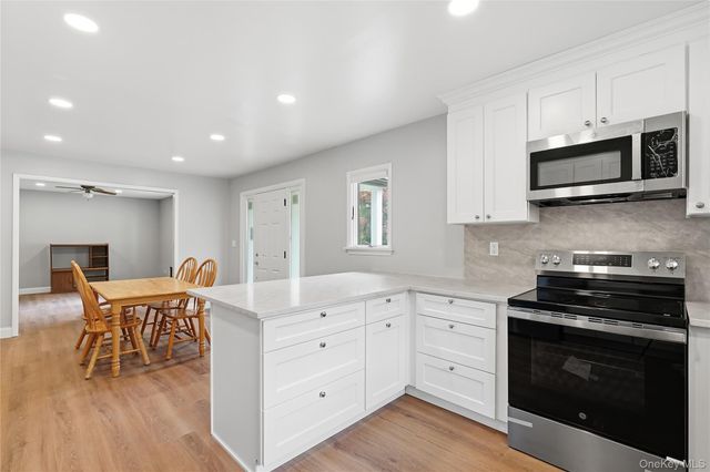 35 S Quincy Court S, Goldens Bridge, NY 10526