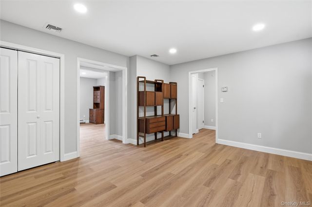 35 S Quincy Court S, Goldens Bridge, NY 10526