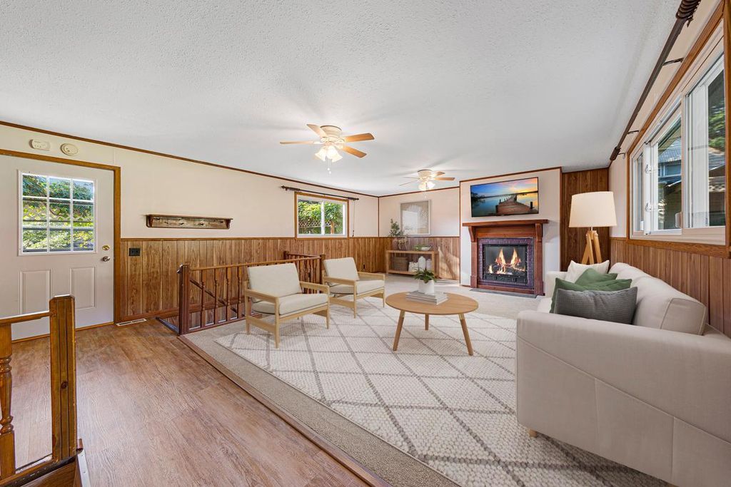 219 Davis Street, Le Sueur, MN 56058 — photo 4