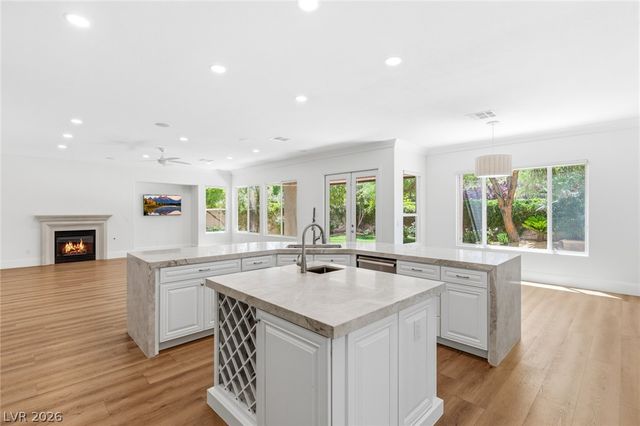 2981 Hammerwood Drive, Las Vegas, NV 89135