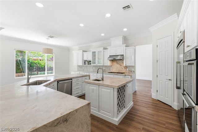 2981 Hammerwood Drive, Las Vegas, NV 89135