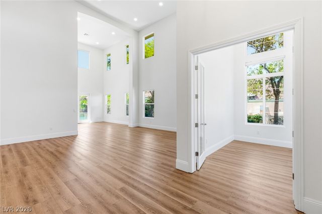 2981 Hammerwood Drive, Las Vegas, NV 89135