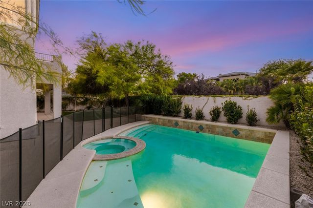 2981 Hammerwood Drive, Las Vegas, NV 89135