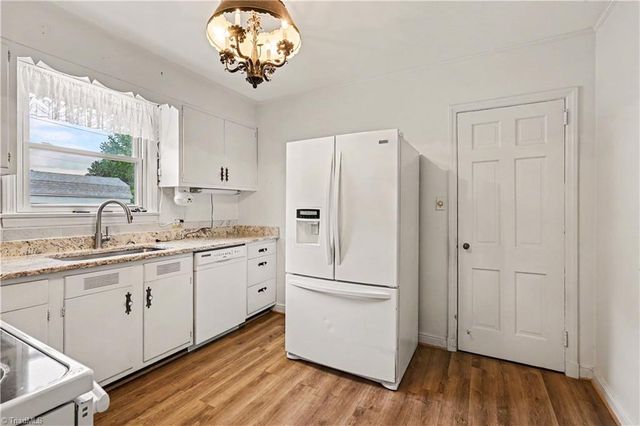 3608 Kirby Drive, Greensboro, NC 27403