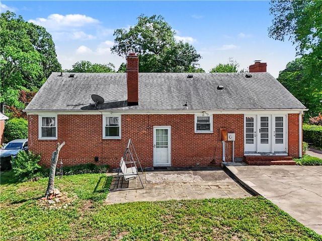 3608 Kirby Drive, Greensboro, NC 27403