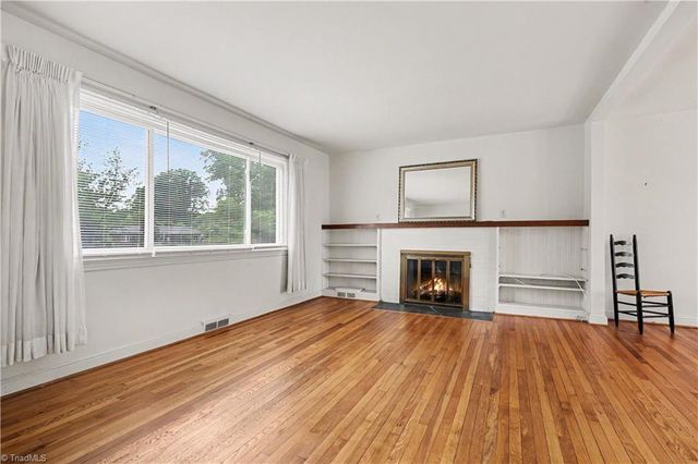 3608 Kirby Drive, Greensboro, NC 27403