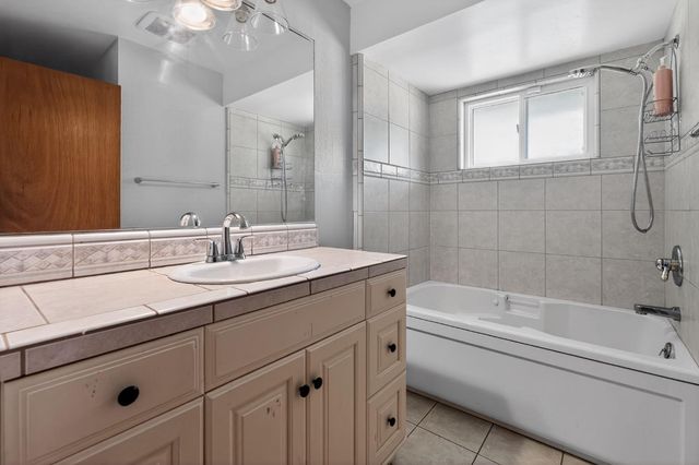 3860 Spencer Way, Sacramento, CA 95821