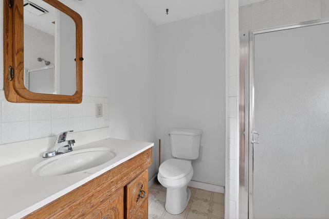 3860 Spencer Way, Sacramento, CA 95821