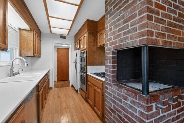 3860 Spencer Way, Sacramento, CA 95821