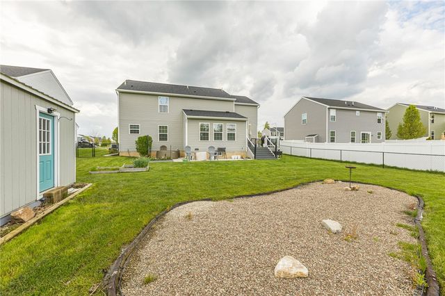 1103 Harlowe Lane, Farmington, NY 14425