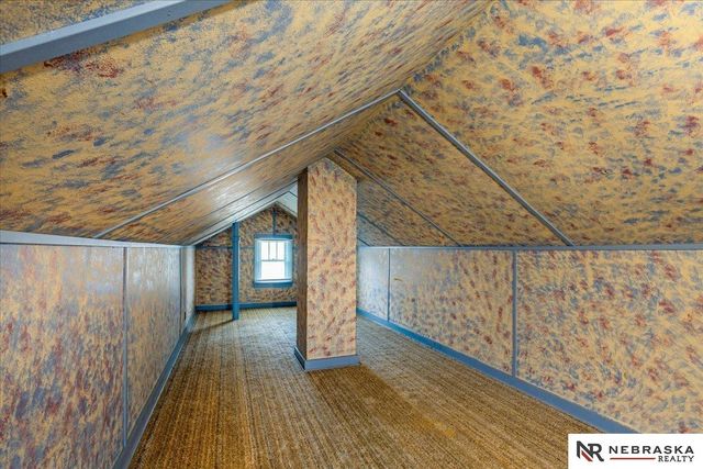 2244 S 33rd Street, Lincoln, NE 68506