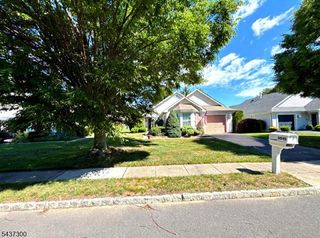 3015 Fieldcrest Ln, Toms River Township, NJ 08755