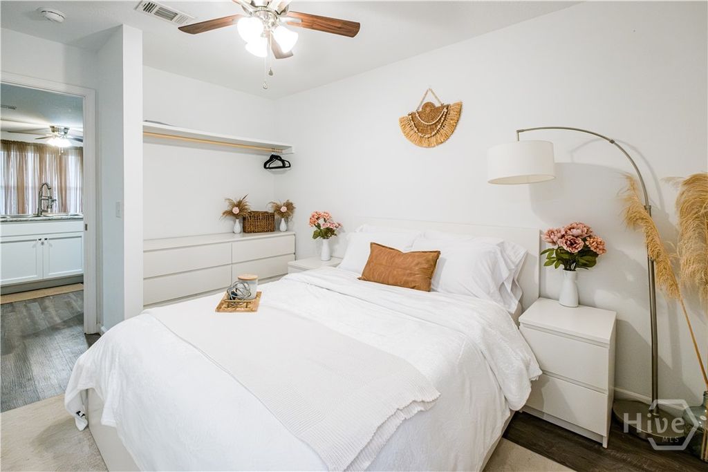 Image 21 of property listing at 36 SW Pine Street SW, Ludowici, GA 31316