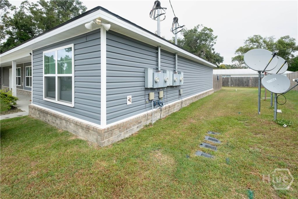 Image 29 of property listing at 36 SW Pine Street SW, Ludowici, GA 31316